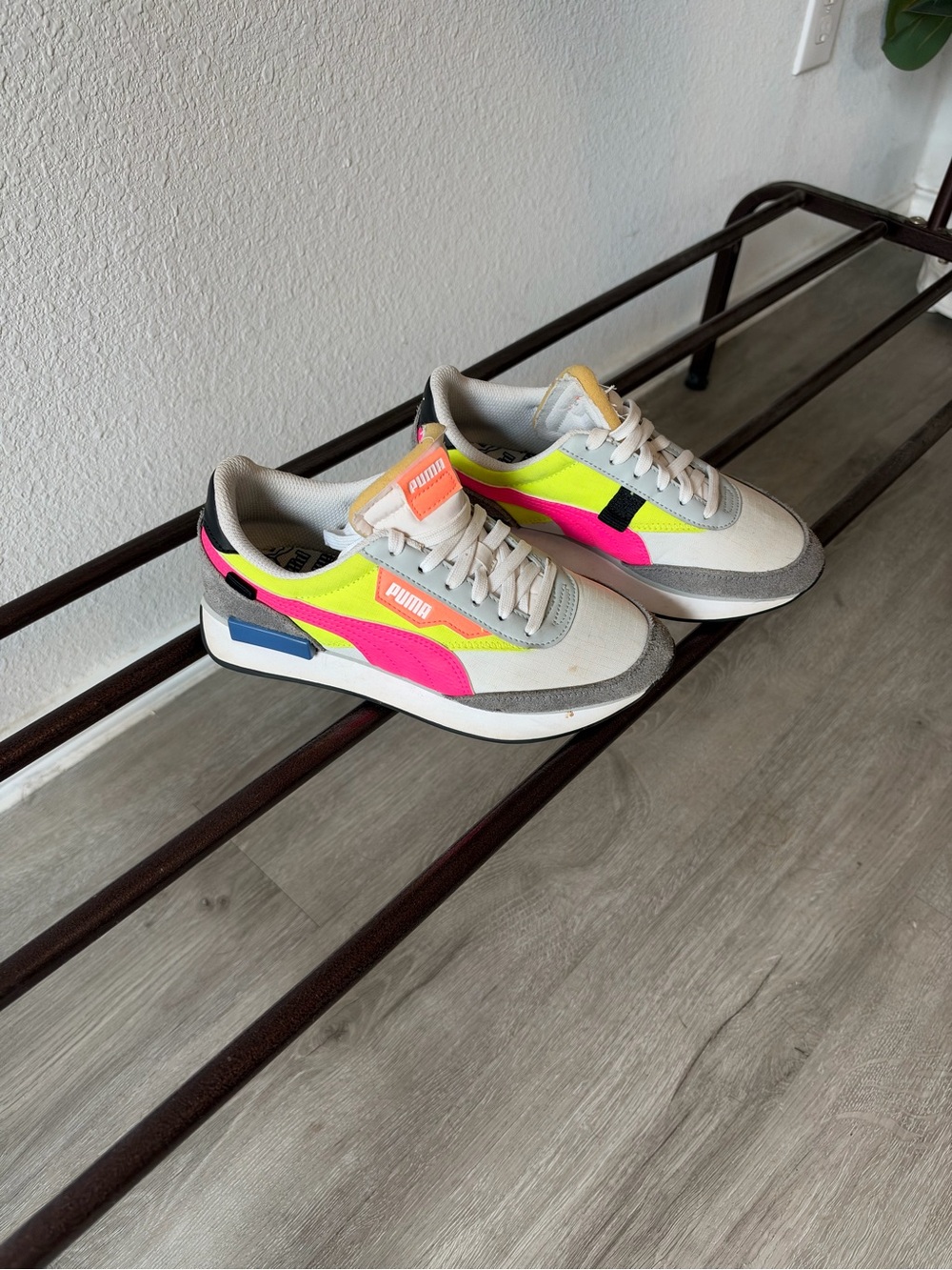 PUMA Future Rider Play On Color Block Sneakers in Gray & Pink